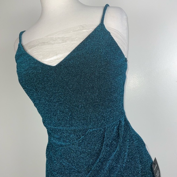 Lulus NWT Blue Metallic Asymmetrical Stretchy Bodycon Party Mini Dress - Size M - Picture 2 of 9